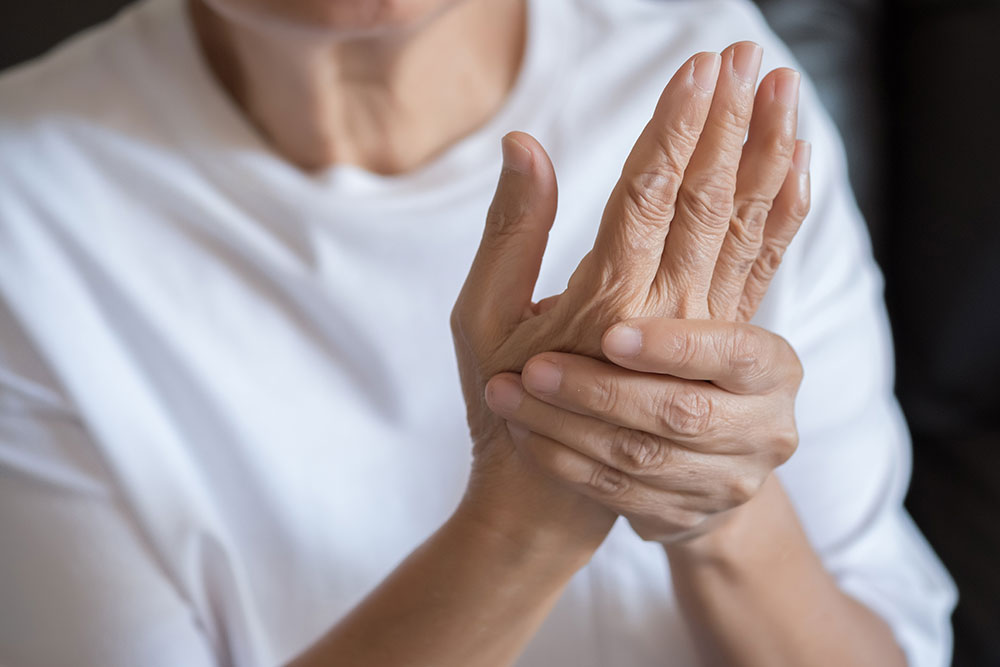 preventing-and-managing-arthritis_strip3